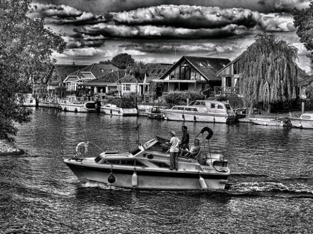 22517361100_e3abf67491_z