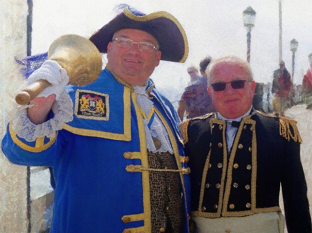 36688094080_7bc5db3aa0_z