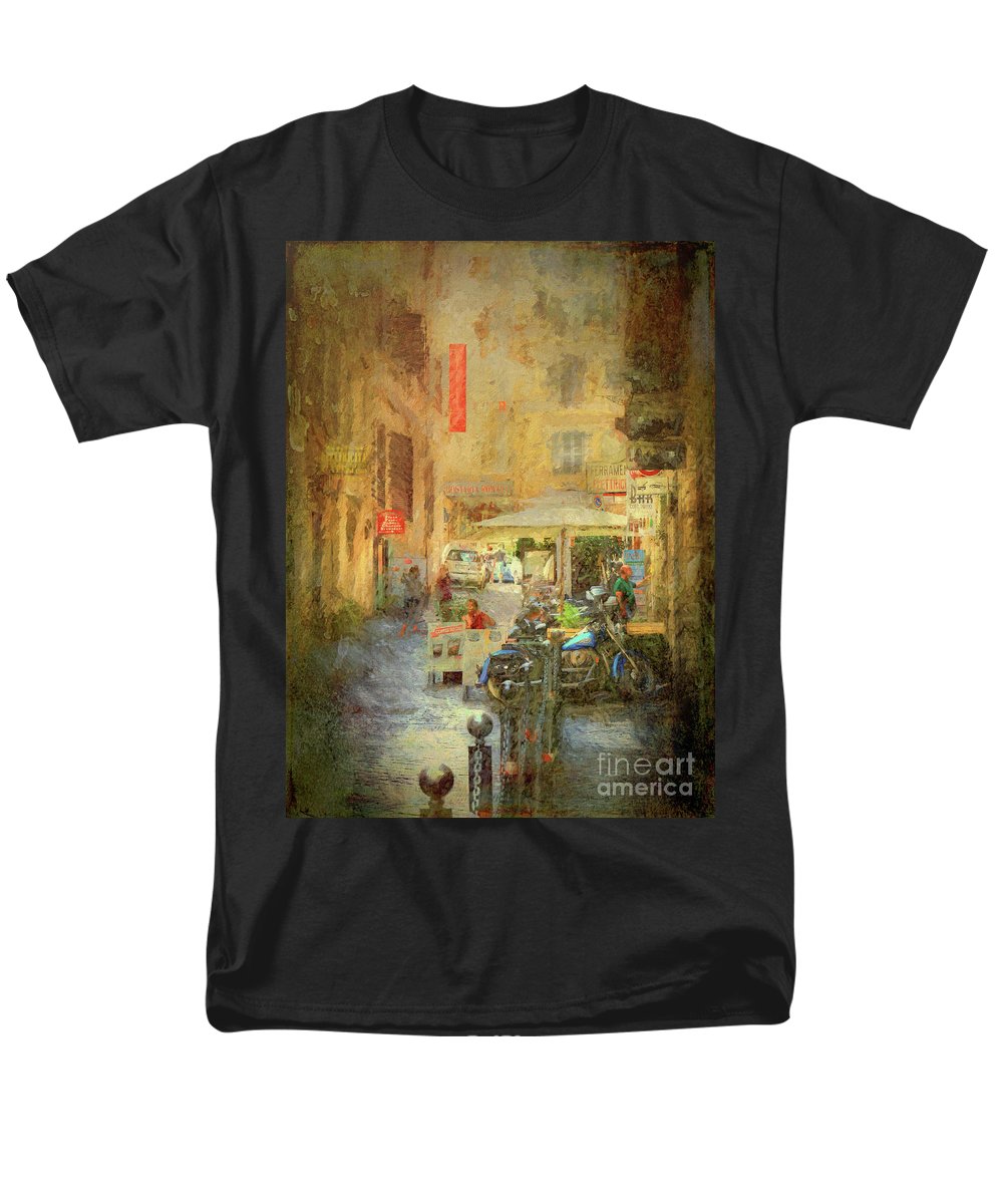 when-in-rome-35-side-street-leigh-kemp t-shirt.jpg